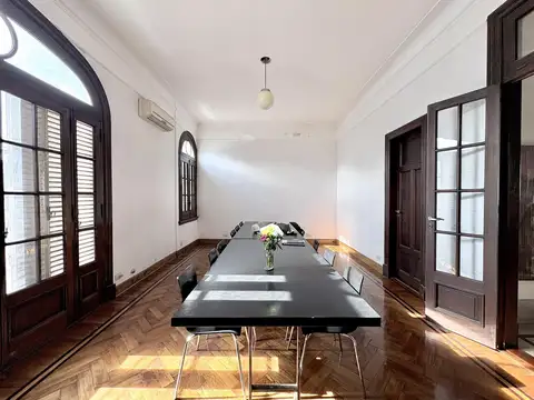 Depto Tipo Casa en Venta 110 años