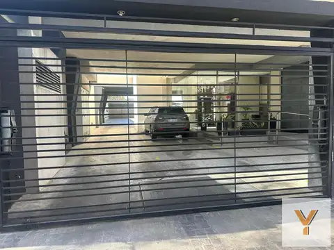 Cochera en venta - 14Mts2 - General San Martín