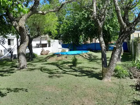 Casa  con pileta en Los Zapallos a pasos del Rio