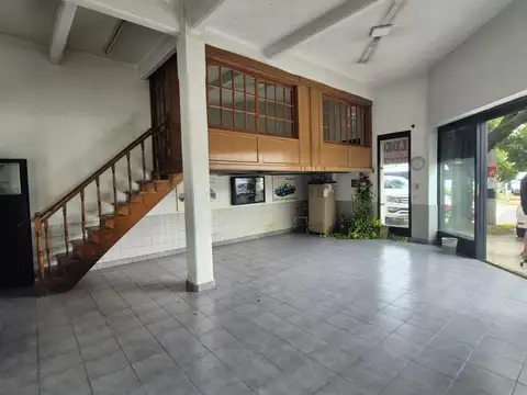 Local en Alquiler en Villa Maipu, $ 700.000