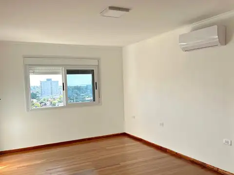 Departamento 3 ambientes con 3 baños