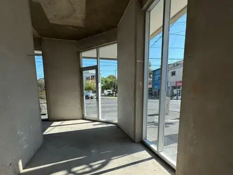 Alquiler Local Comercial Estrenar Lanús Este 220m2
