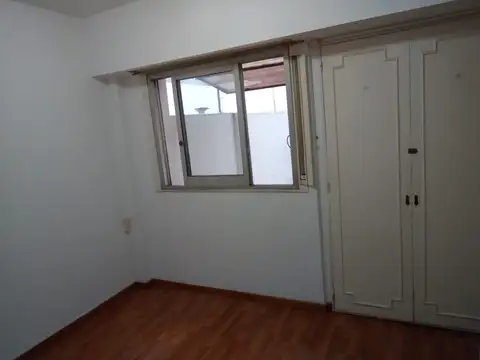 Tres Arroyos 3700, Piso 0