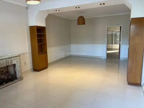 Depto Tipo Casa en Alquiler de 3 dormitorios