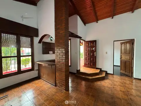 Casa en Venta con 1 cochera