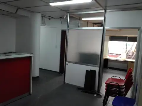 Oficina en Alquiler al Noroeste