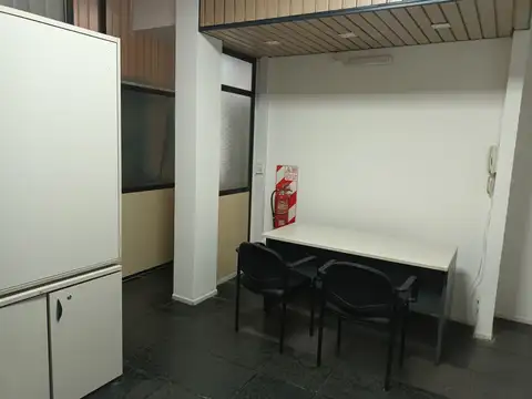 Oficina en Venta 66 años
