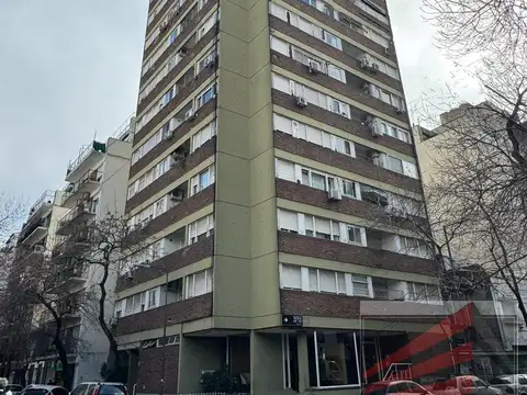 RETASADO | 4 Ambientes Apto Crédito con Cochera y Baulera | Belgrano