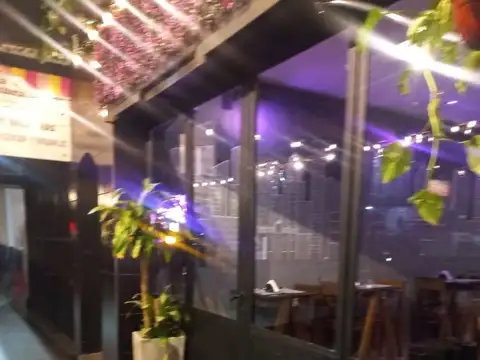 Local en Venta 50 años