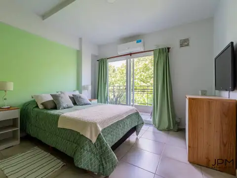 VENTA Gran Monoambiente Con balcón