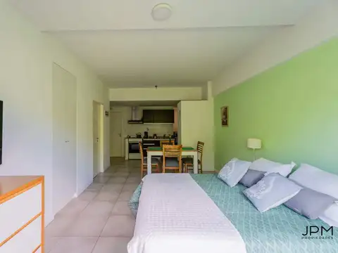 Departamento en Venta con 2 cochera
