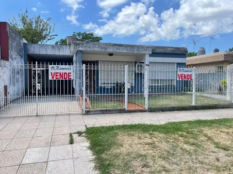 Casa 4 Ambientes Apto Credito En Venta - Moreno