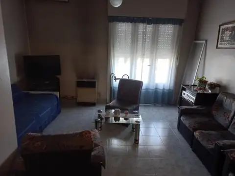 Casa en Alquiler en Villa Lynch, $ 1.500.000