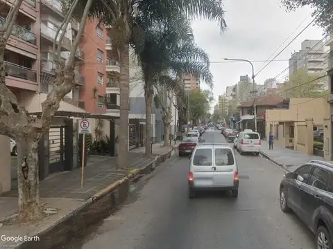 Moreno e/ Alberdi y Conesa