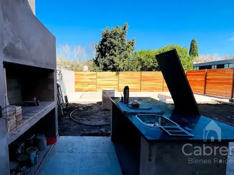 Casa en Venta en City Bell, USD 260.000