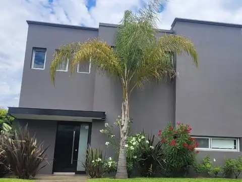 CASA EN VENTA EN SAN FRANCISCO - VILLANUEVA