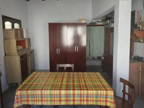 OPORTUNIDAD! Casa en venta en el centro de Chicoana