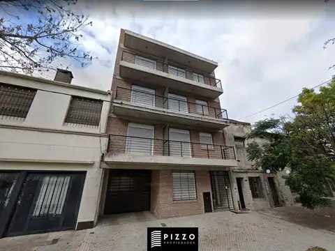 Departamento en  Crespo 1900
