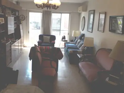 Ricardo Gutiérrez 1300, Piso 3