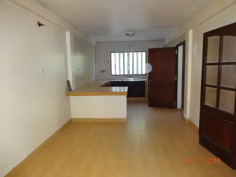 Casa en Venta con 4 cocheras