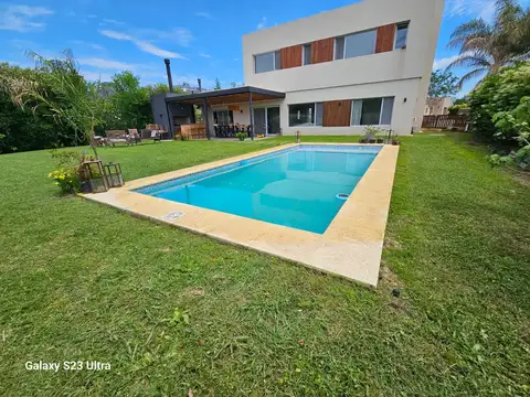 VENTA CASA 6 AMB EN SAN MATIAS AREA 3