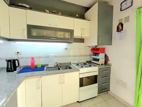 Depto Tipo Casa 3 ambientes con 1 baño