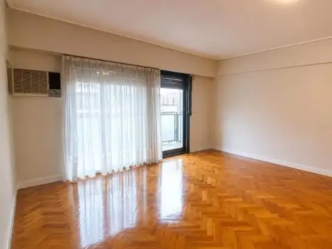 Departamento en Palermo 4 ambientes a refaccionar | en venta | Palermo - Botanico  | Balcón cor...