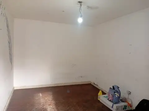 Depto Tipo Casa 3 ambientes con 2 baños