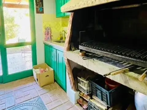 Casa en venta - 2 Dormitorios 2 Baños - Alberti