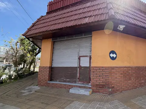 Local en Alquiler Via Pública