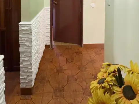 CASA TIPO CHALET - PARQUE SAN MARTIN - MERLO