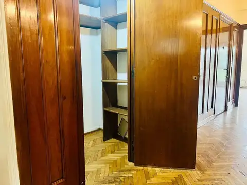 Departamento 5 ambientes con 3 baños