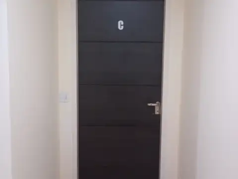 MONOAMBIENTE AL FRENTE. 3 DE FEBRERO AL 3200