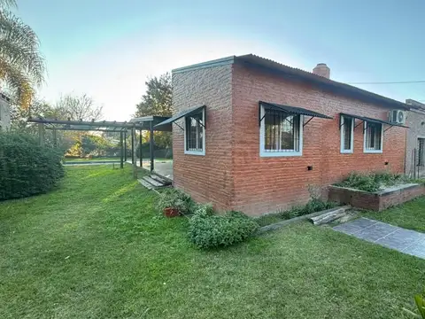Venta de Casa Quinta en Rincón con gran terreno