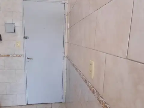 Aranguren 2900, Piso 5