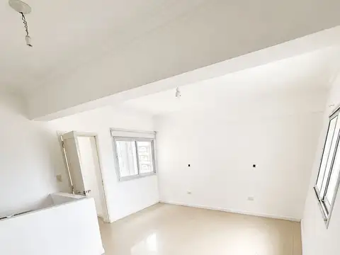 Venta dúplex 1 dormitorio, Saenz Peña, centro