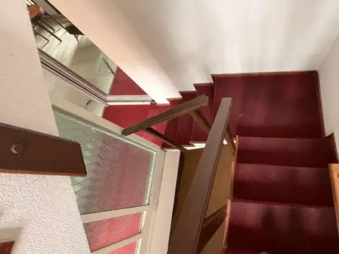 Casa en Venta con 4 cocheras