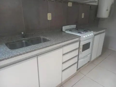 Departamento en Alquiler en Mendoza, $ 600.000