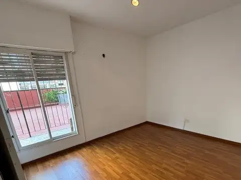 Departamento 4 ambientes con 1 baño