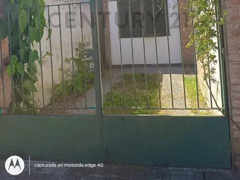 10 Entre 523 y 524 800, Piso 0