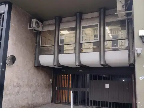 Urquiza al 1300
