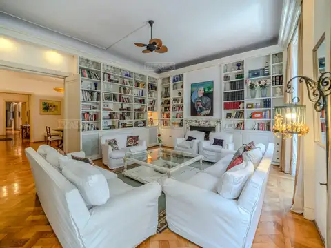 Departamento en Venta al Noreste