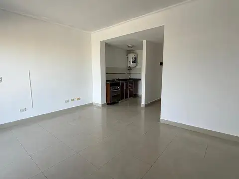 Departamento en Alquiler en Santos Lugares, $ 550.000