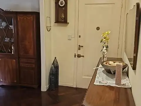 Departamento de dos ambientes amoblado en Almagro