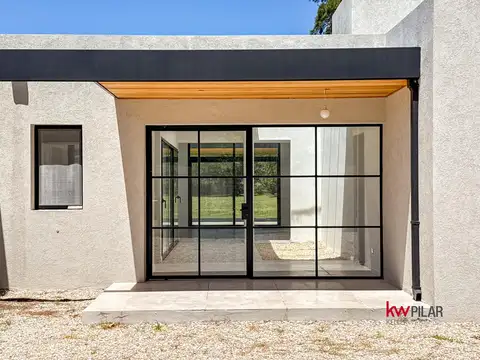 Casa en Venta en La Esperanza C. De Campo, USD 430.000
