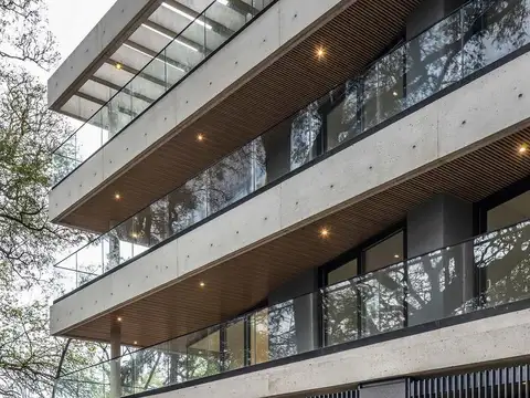 Departamento en Venta con 2 cocheras