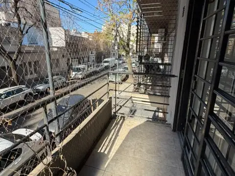 Departamento en Alquiler en Villa Pueyrredón, $ 480.000