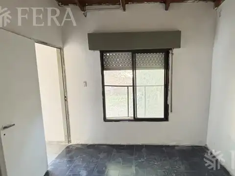 Depto Tipo Casa 2 ambientes con 1 baño