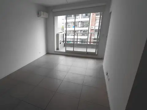 Hermoso y Luminoso 2 Ambientes en Colegiales/chacarita con Cochera Fija!