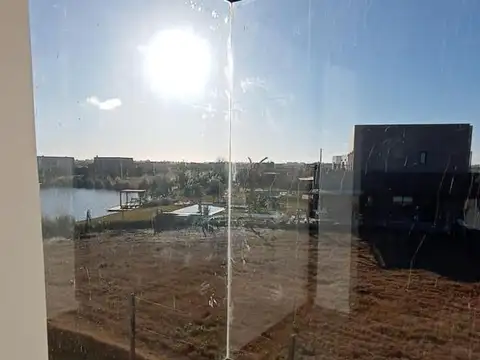Casa a Estrenar Laguna San Sebastian